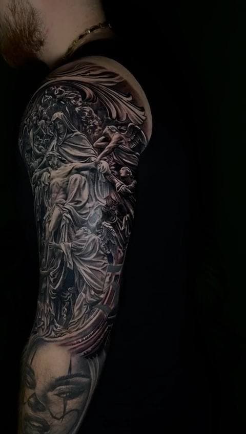 Skulptur & Engel, Sleeve, tätowiert bei INK ZONE ZÜRICH