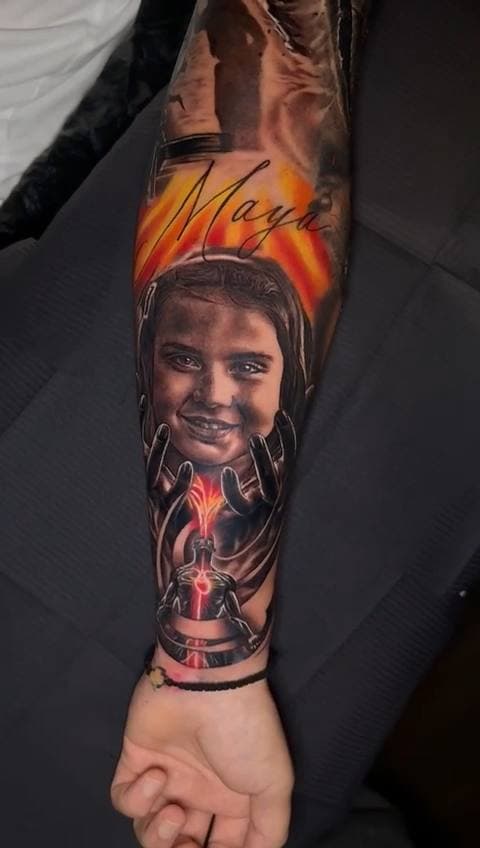 Porträt «Maya», Unterarm, tätowiert bei INK ZONE ZÜRICH